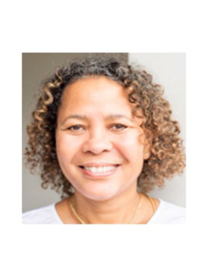 Antonia Sumbundu © Tergar International Portraitaufnahme von Antonia Sumbundu, die in die Kamera lächelt