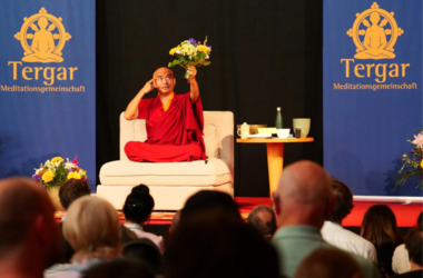 Sommer-Retreat 2019 in Winterberg. Mingyur Rinpoche während der Unterweisungen zum Joy of Living-Programm